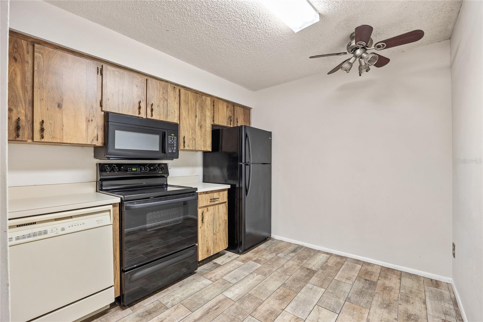 8460 60TH ST N #601, PINELLAS PARK, FL, 33781