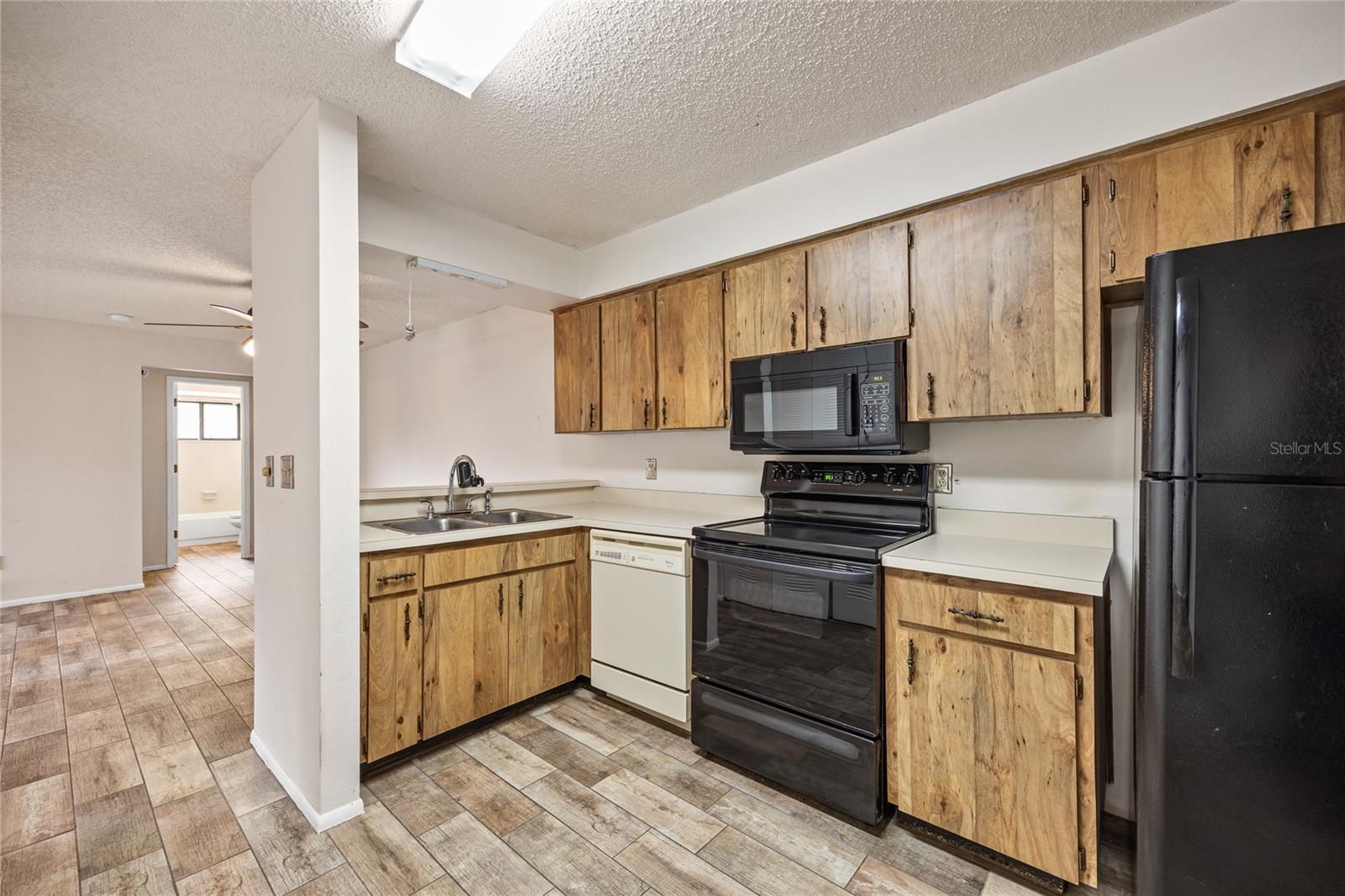 8460 60TH ST N #601, PINELLAS PARK, FL, 33781