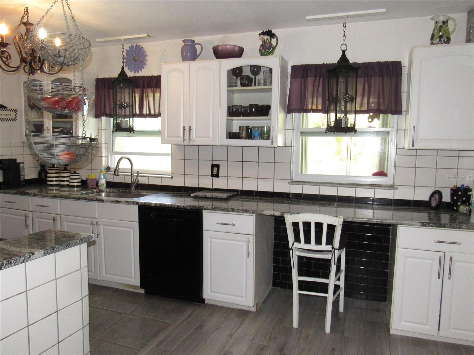 523 OLIPHANT LN, PUNTA GORDA, FL, 33950