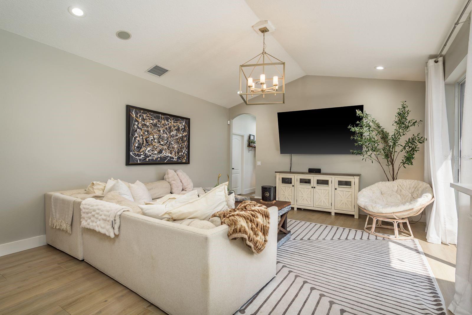 14705 CORAL BERRY DR, TAMPA, FL, 33626