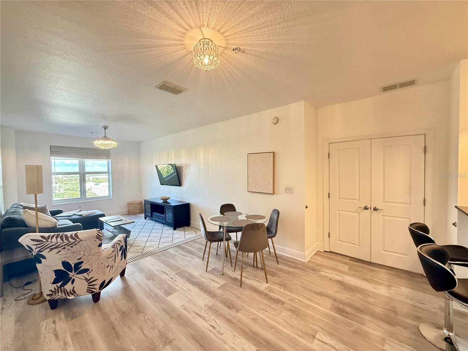 628 CLEVELAND ST #1310, CLEARWATER, FL, 33755