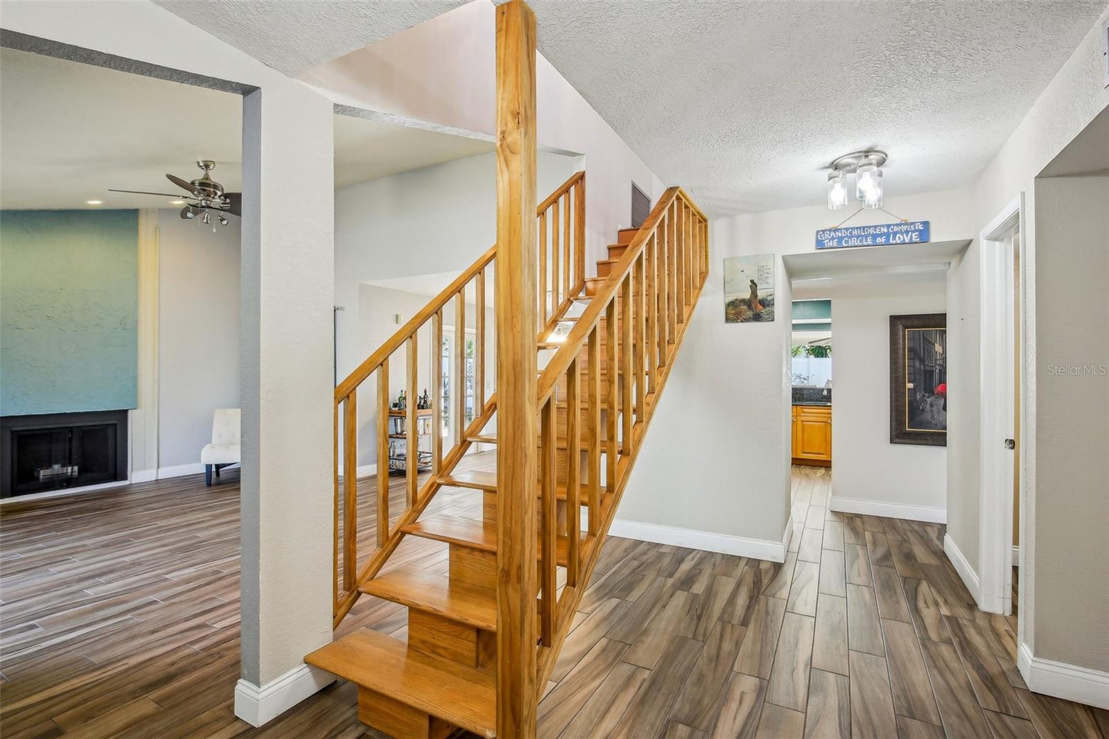 8019 GREENSHIRE DR, TAMPA, FL, 33634