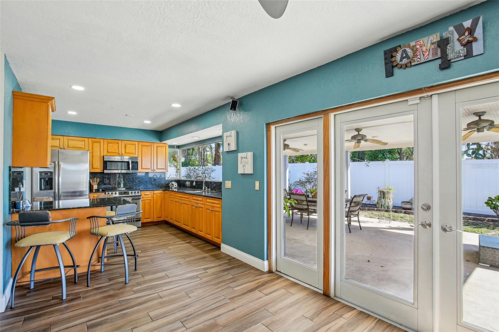 8019 GREENSHIRE DR, TAMPA, FL, 33634