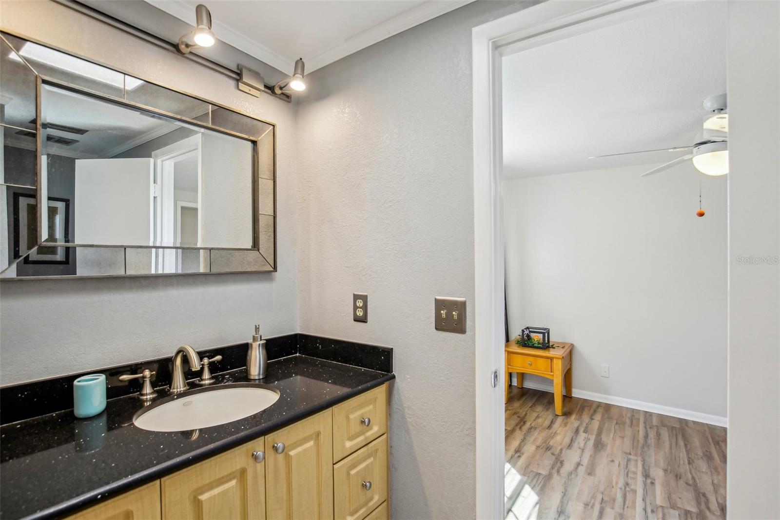 8019 GREENSHIRE DR, TAMPA, FL, 33634