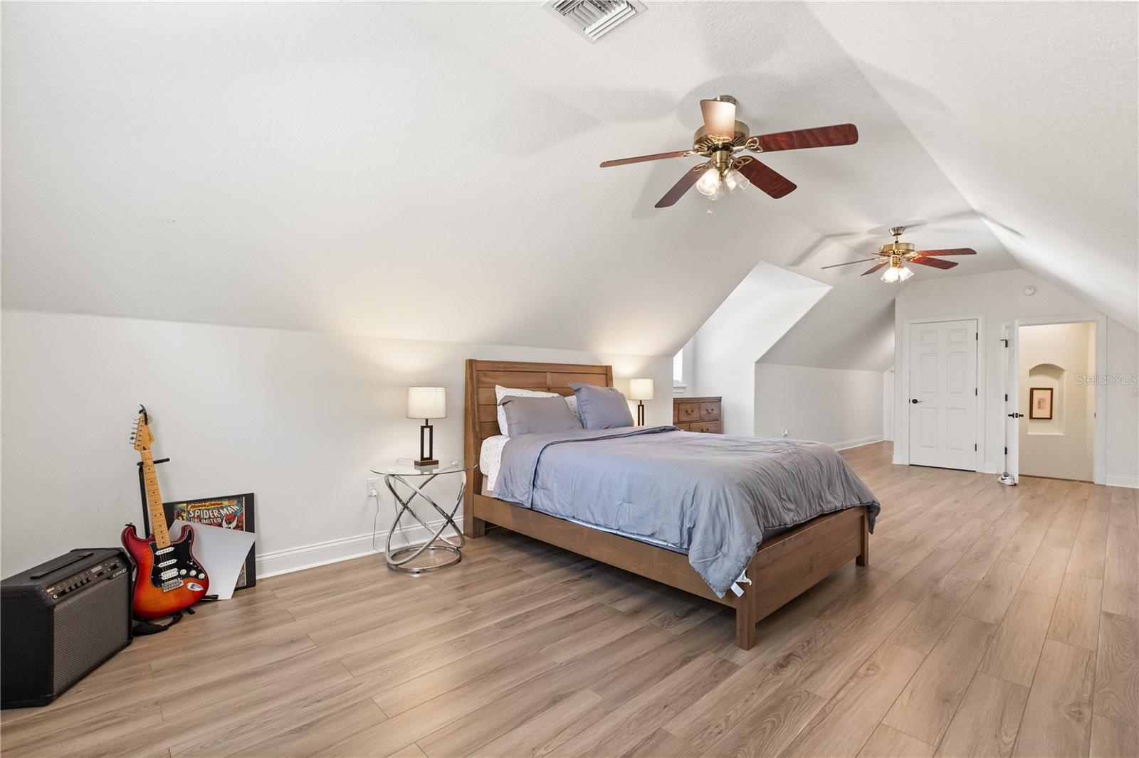 1800 LAKE TERRACE DR, EUSTIS, FL, 32726