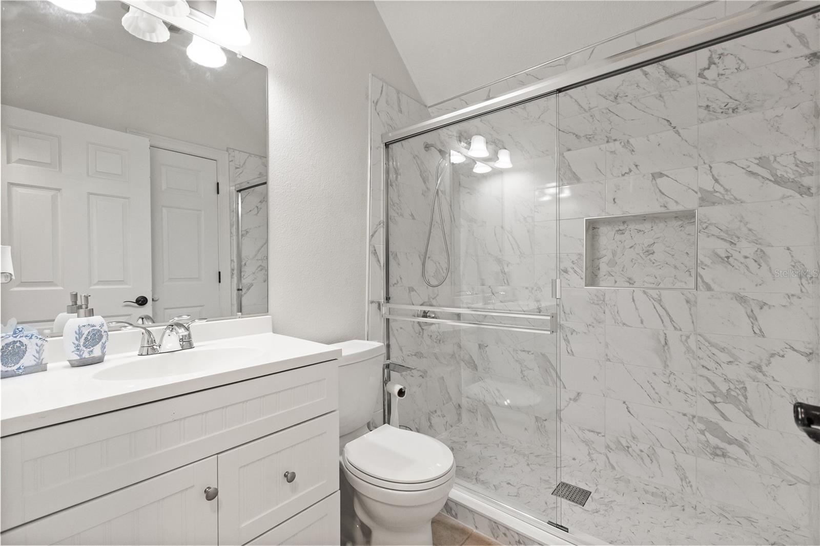 1800 LAKE TERRACE DR, EUSTIS, FL, 32726