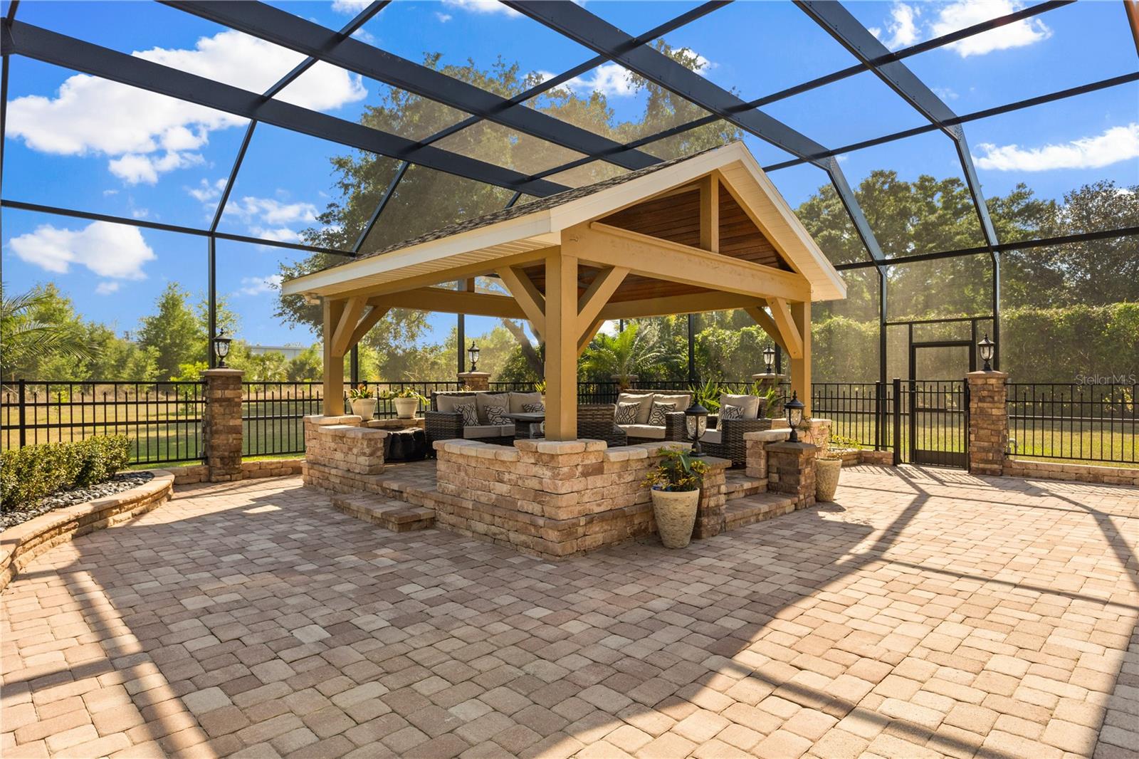 1800 LAKE TERRACE DR, EUSTIS, FL, 32726