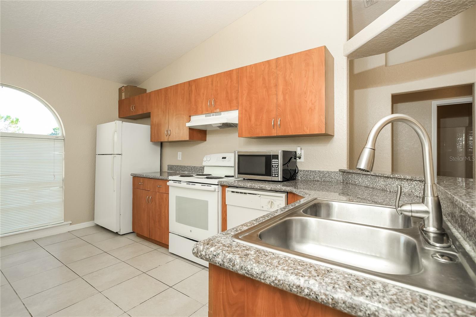 143 INCONNU CT, KISSIMMEE, FL, 34759