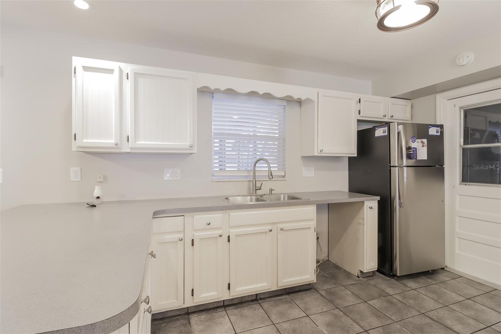 4712 SOAPSTONE DR, TAMPA, FL, 33615