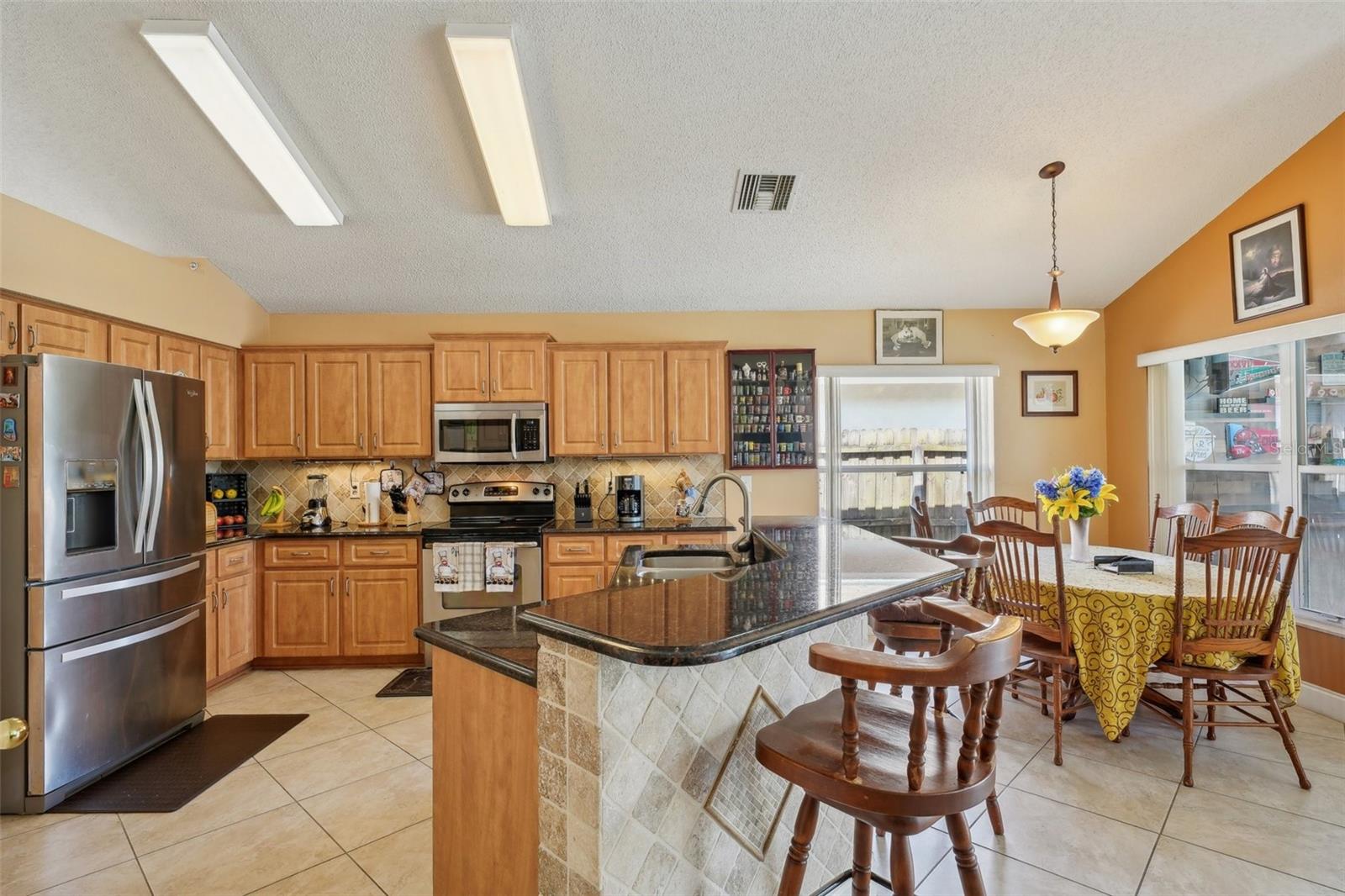 10234 OASIS PALM DR, TAMPA, FL, 33615