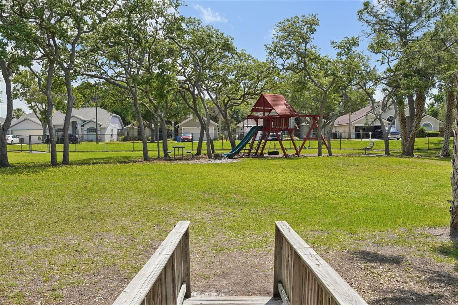 10234 OASIS PALM DR, TAMPA, FL, 33615