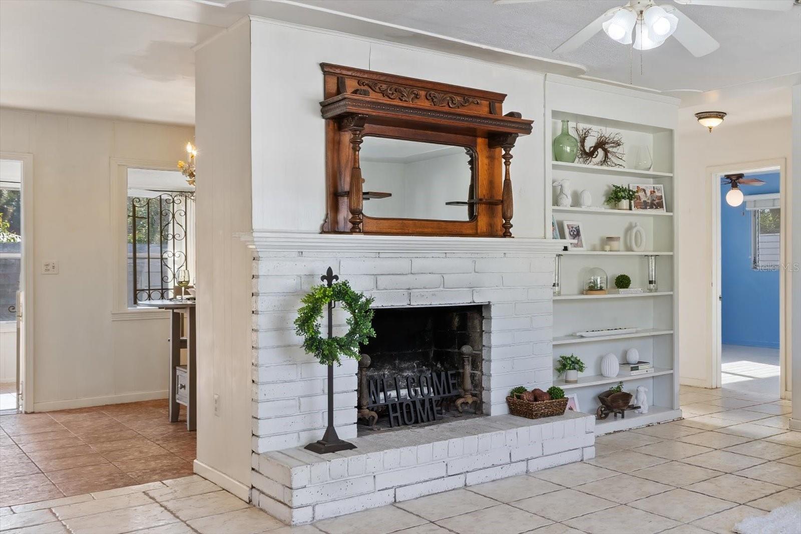 2121 CLEMATIS CT, SARASOTA, FL, 34239