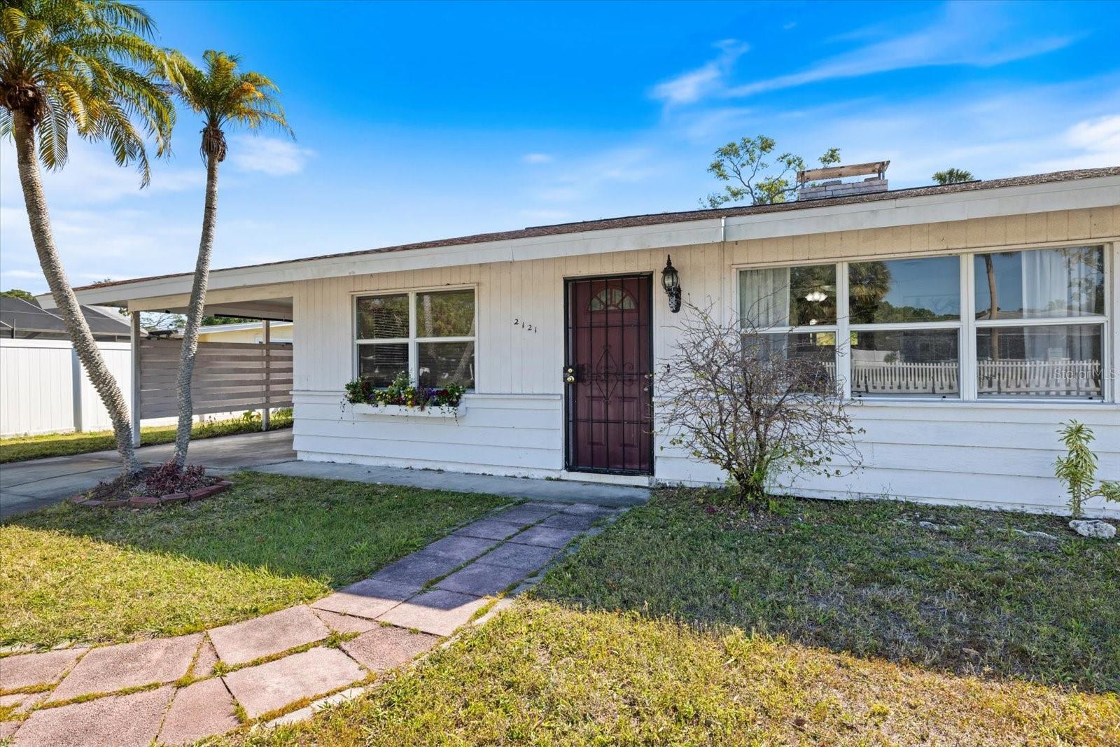 2121 CLEMATIS CT, SARASOTA, FL, 34239