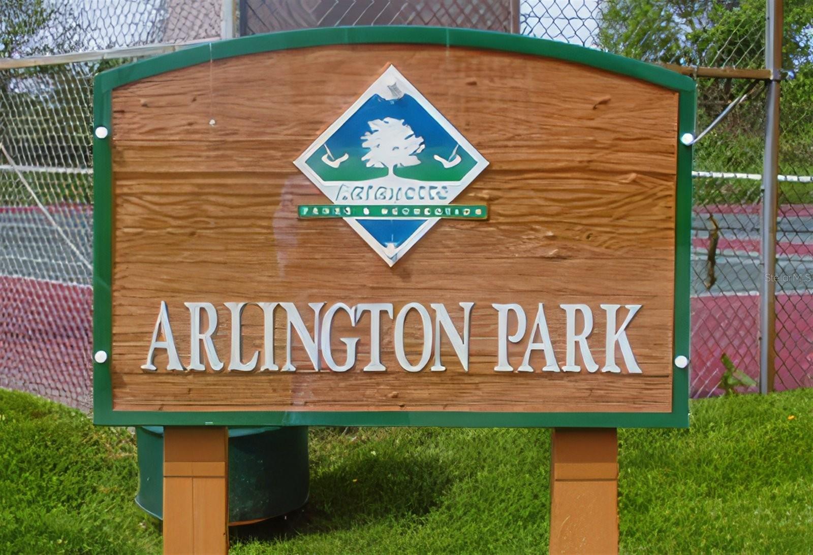 2121 CLEMATIS CT, SARASOTA, FL, 34239