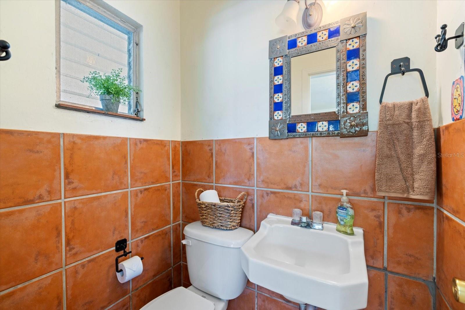 2121 CLEMATIS CT, SARASOTA, FL, 34239