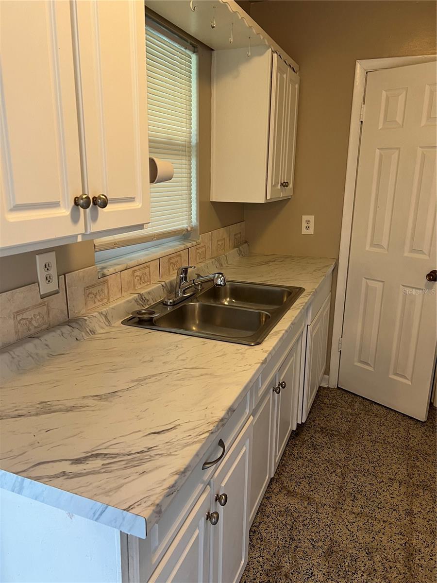 21946 CATHERINE AVE, PORT CHARLOTTE, FL, 33952