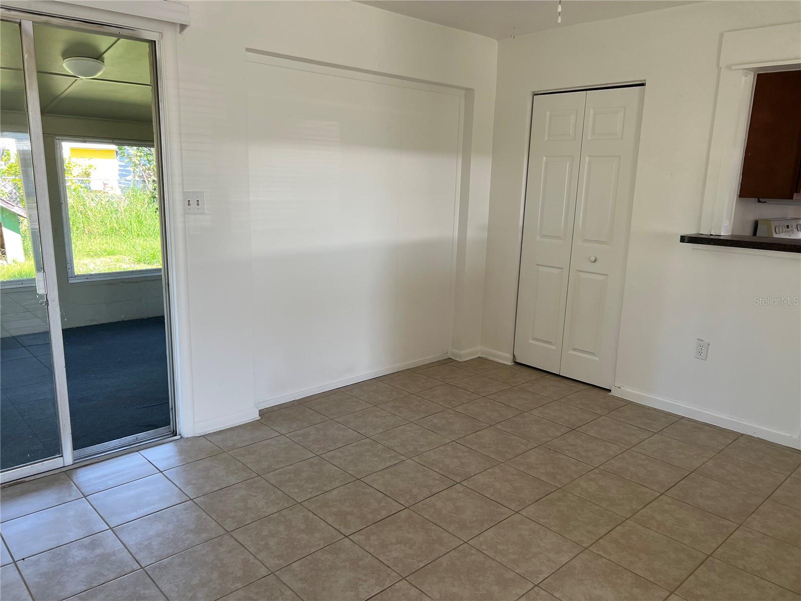 260 DALTON BLVD, PORT CHARLOTTE, FL, 33952