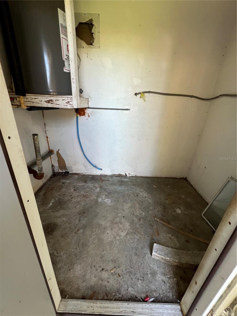 260 DALTON BLVD, PORT CHARLOTTE, FL, 33952