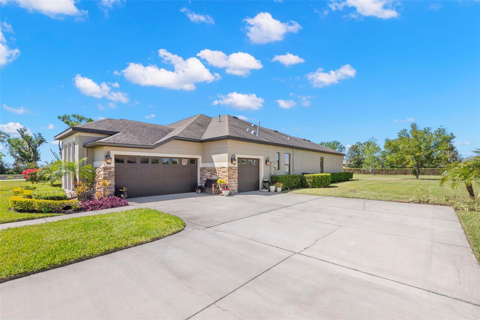 10921 BRICE TREE CT, LITHIA, FL, 33547