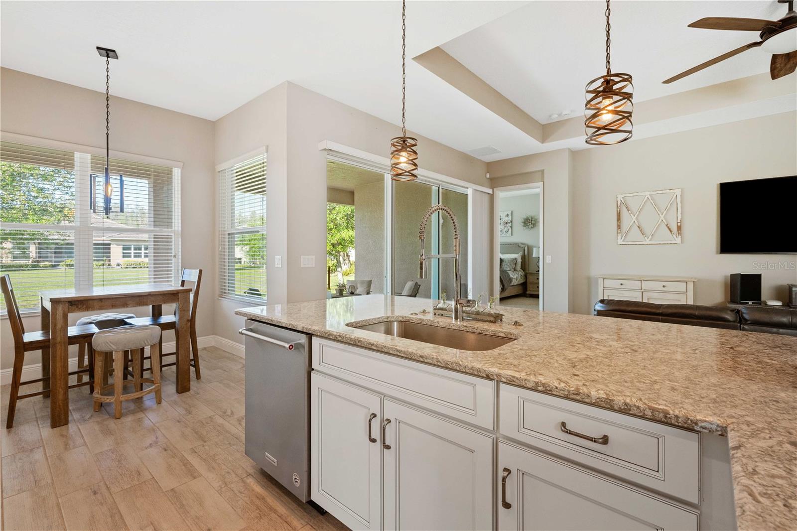 30174 SOUTHERNWOOD CT, WESLEY CHAPEL, FL, 33543