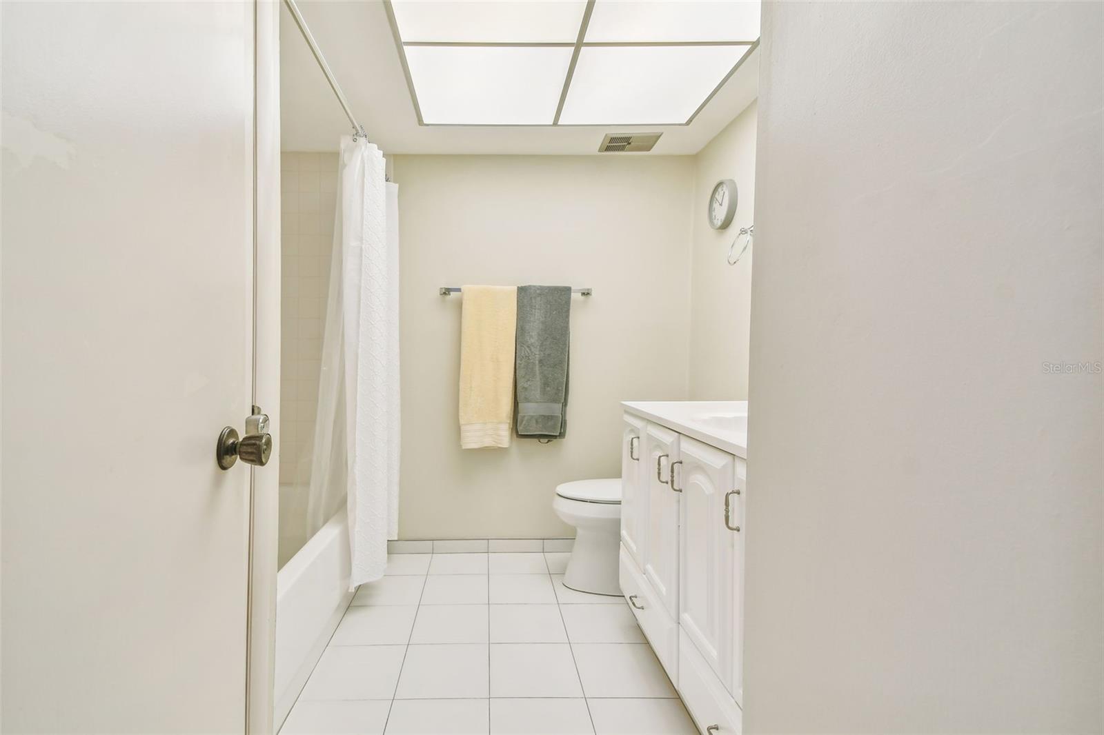 1335 QUEEN ANNE DR #A, PALM HARBOR, FL, 34684
