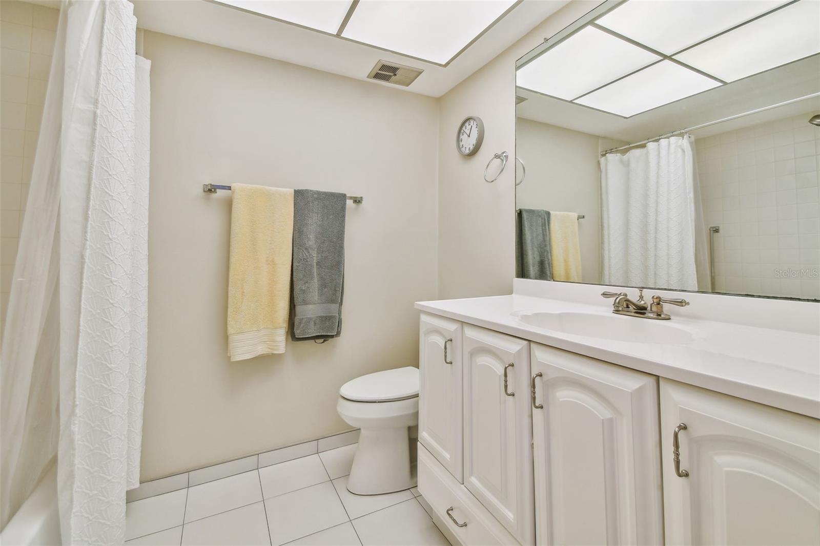 1335 QUEEN ANNE DR #A, PALM HARBOR, FL, 34684