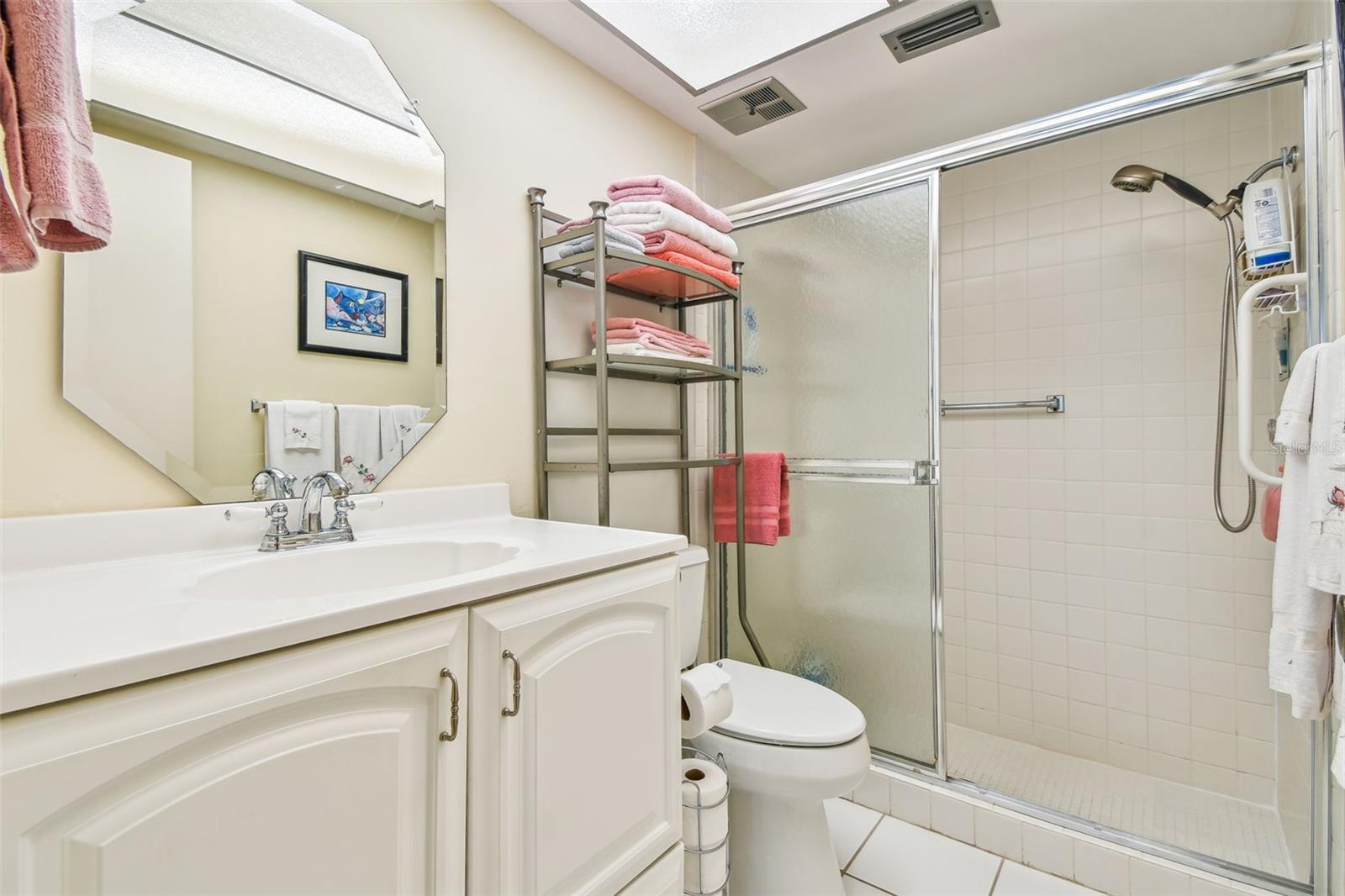 1335 QUEEN ANNE DR #A, PALM HARBOR, FL, 34684