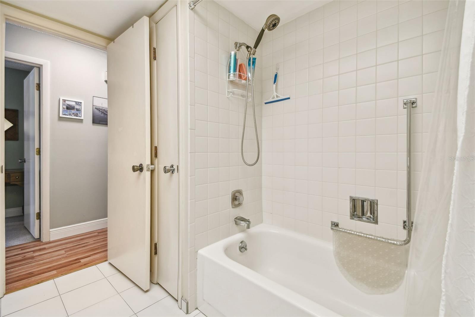 1335 QUEEN ANNE DR #A, PALM HARBOR, FL, 34684