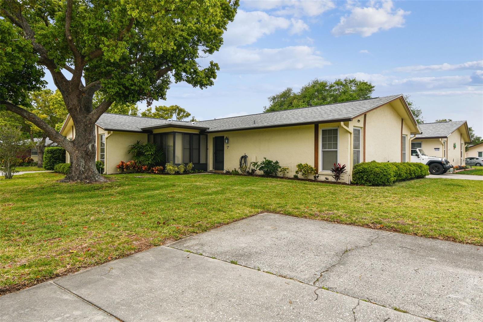 1335 QUEEN ANNE DR #A, PALM HARBOR, FL, 34684
