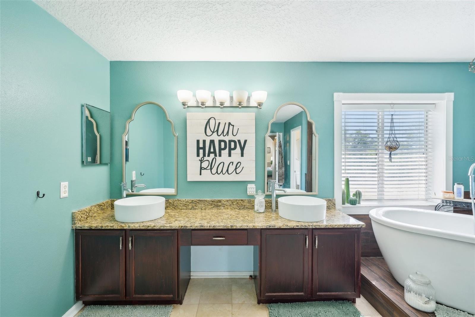 11228 LAKE LANIER DR, RIVERVIEW, FL, 33569