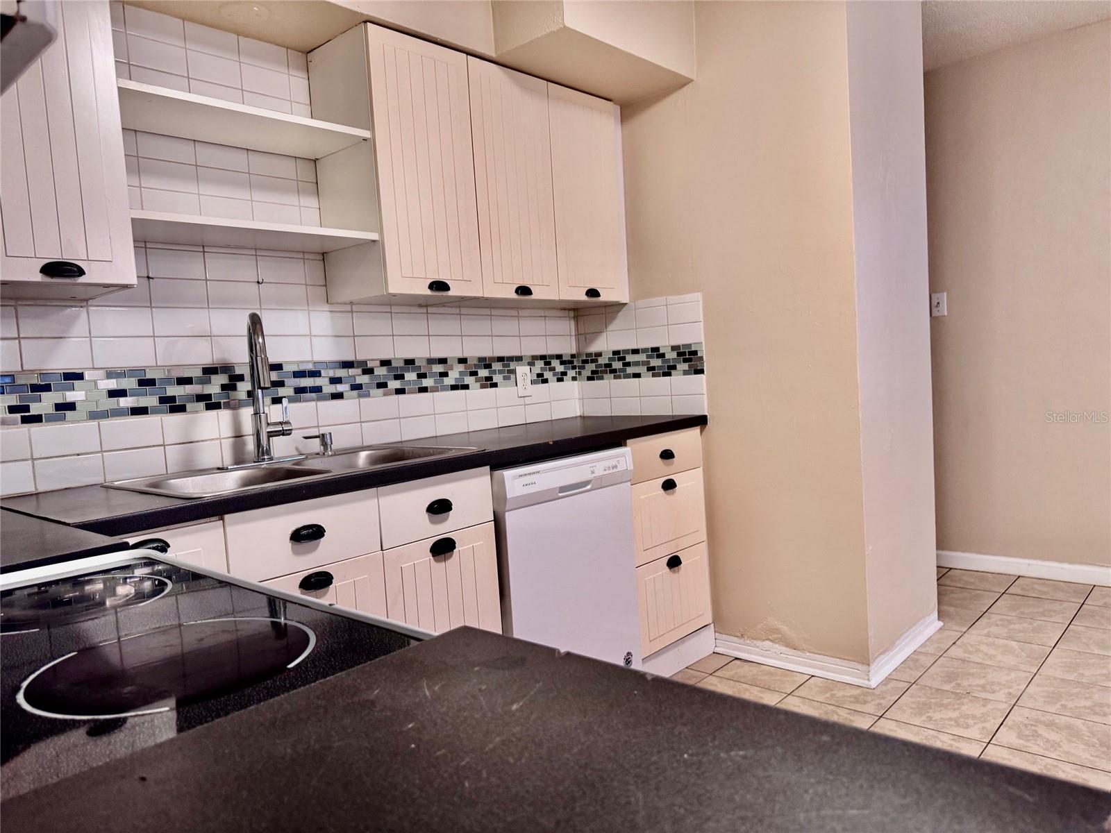 6450 79TH AVE N, PINELLAS PARK, FL, 33781