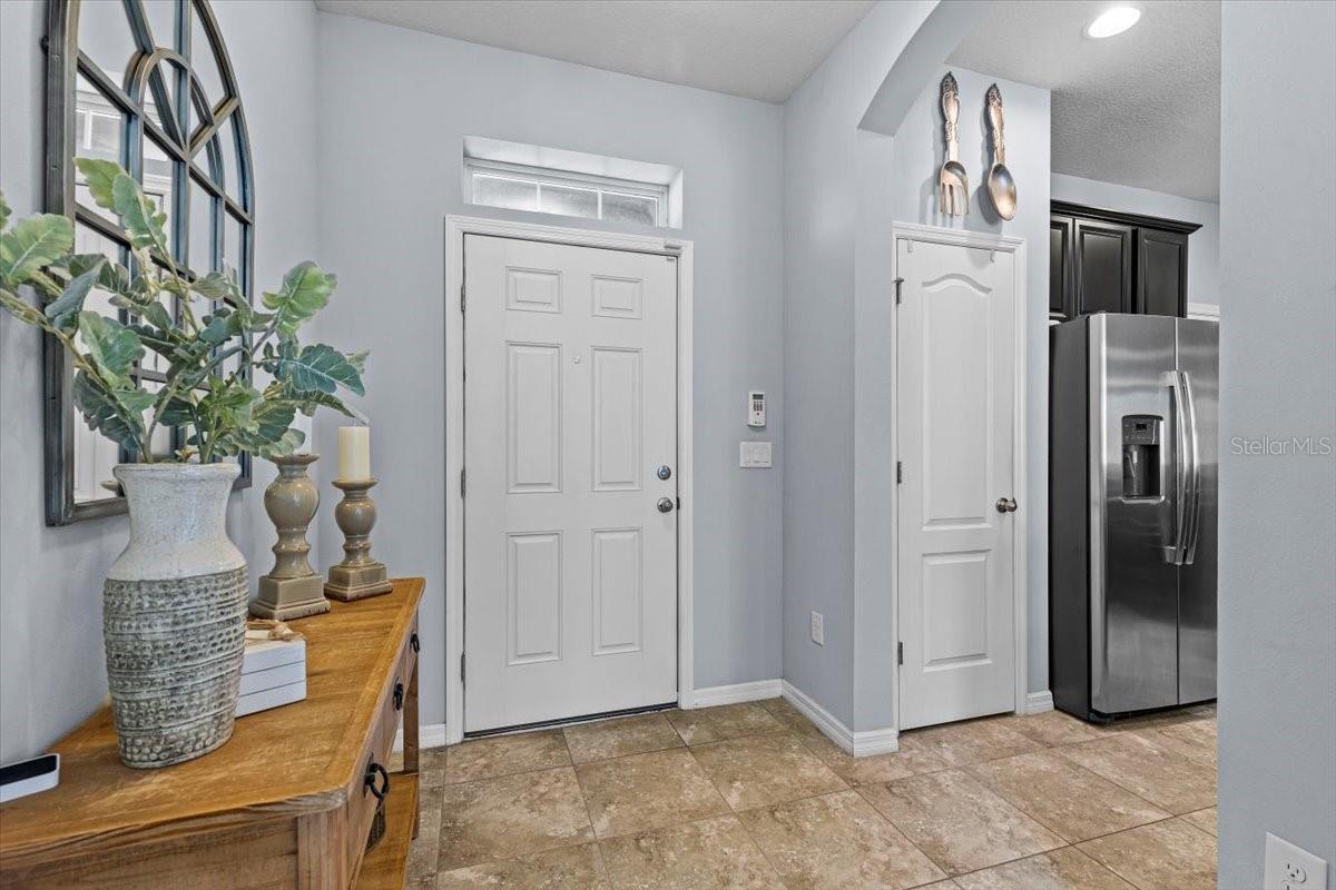 2221 BROADWAY VIEW AVE, BRANDON, FL, 33510