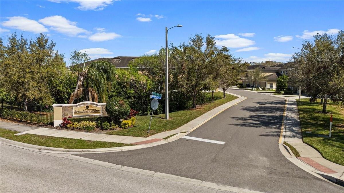 2221 BROADWAY VIEW AVE, BRANDON, FL, 33510