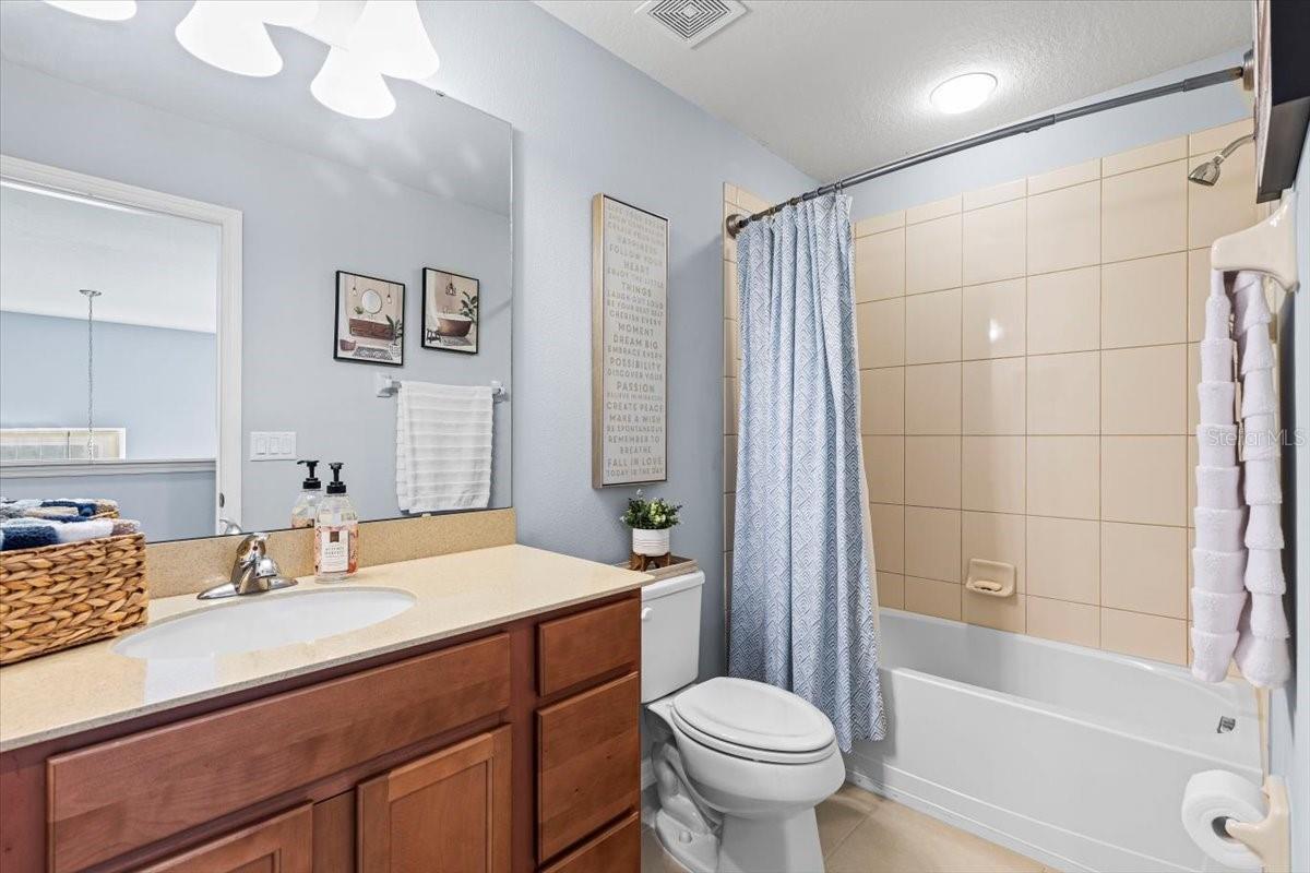 2221 BROADWAY VIEW AVE, BRANDON, FL, 33510