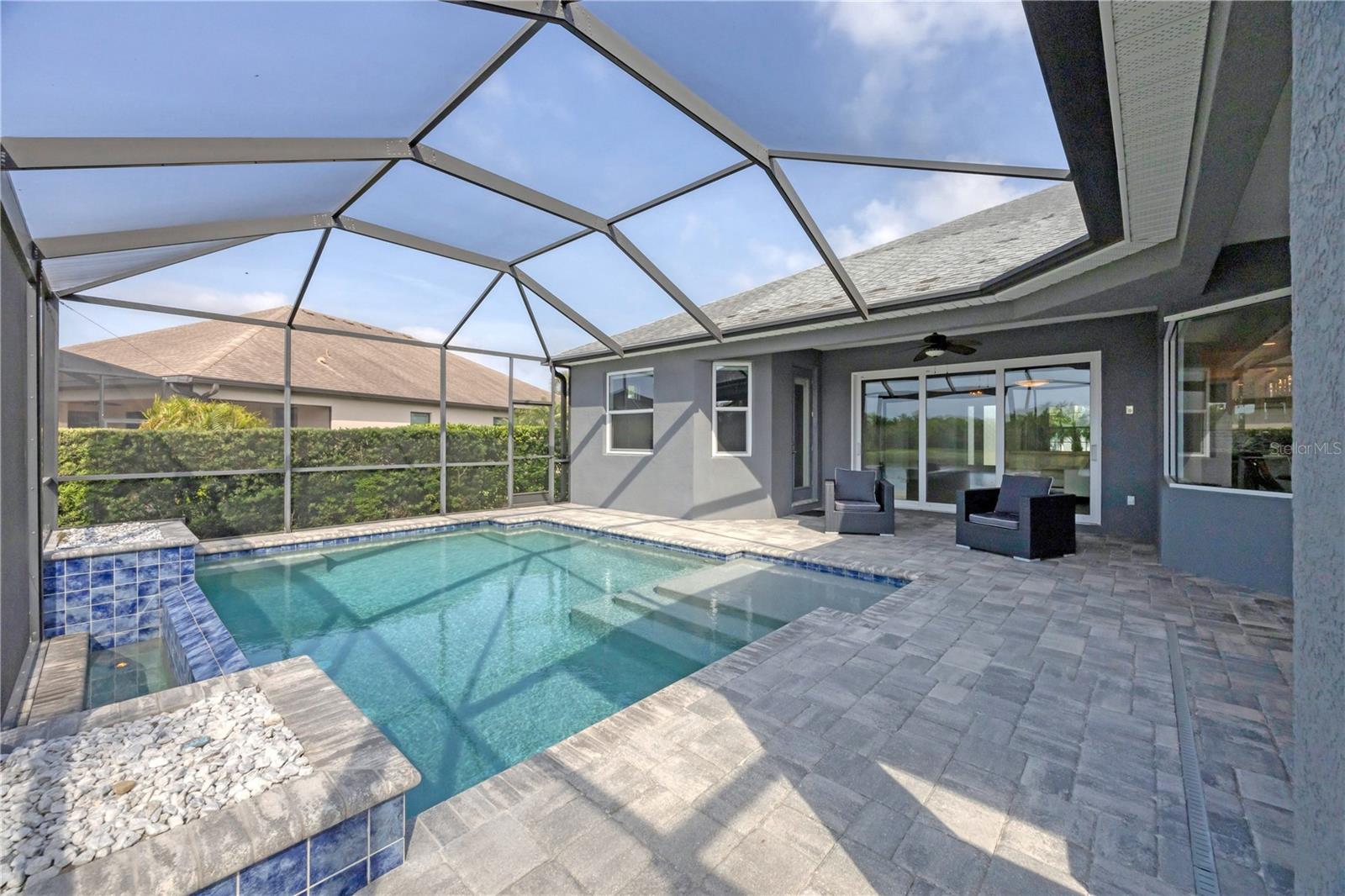 659 ROSEMARY CIR, BRADENTON, FL, 34212