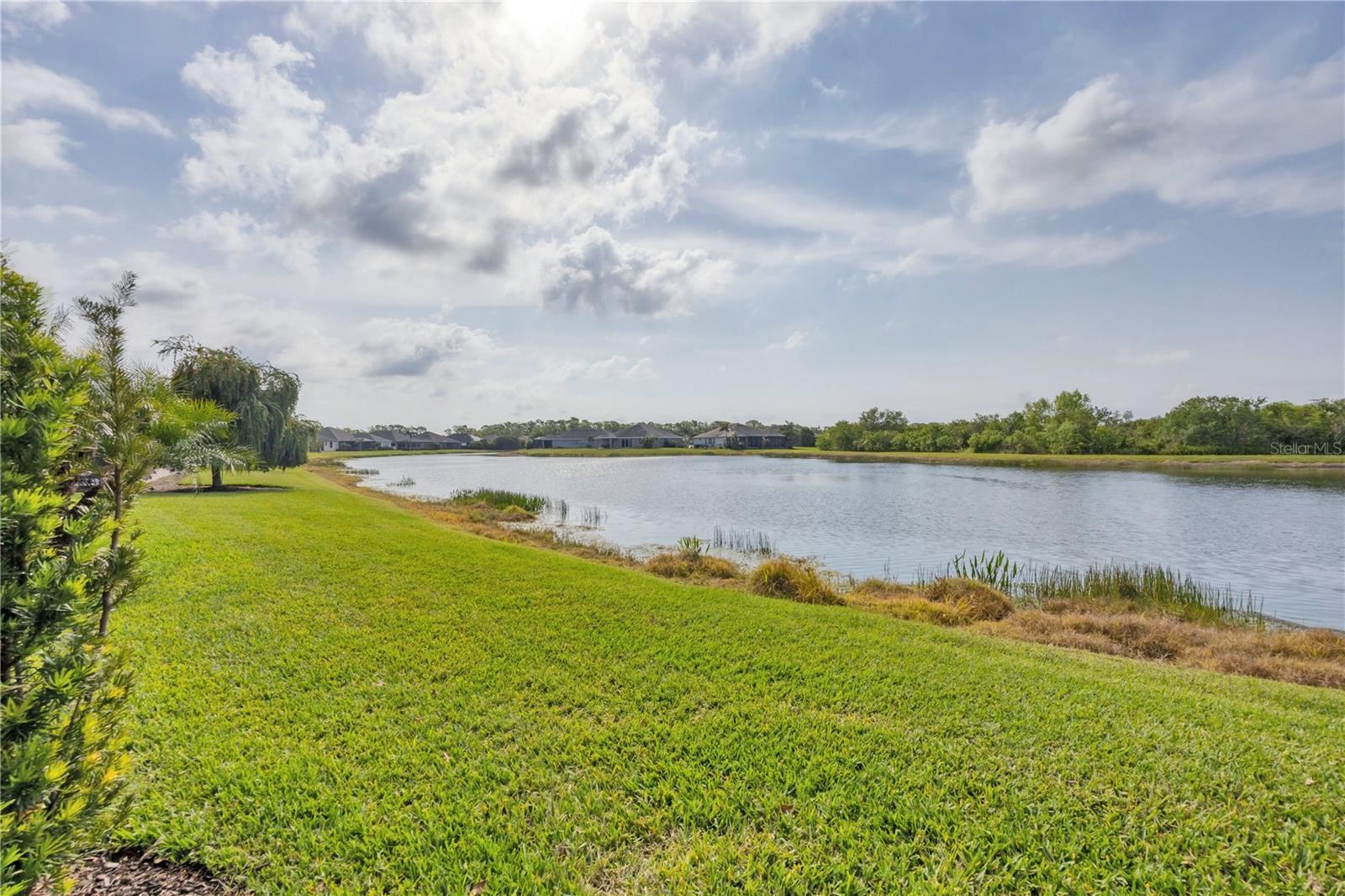 659 ROSEMARY CIR, BRADENTON, FL, 34212