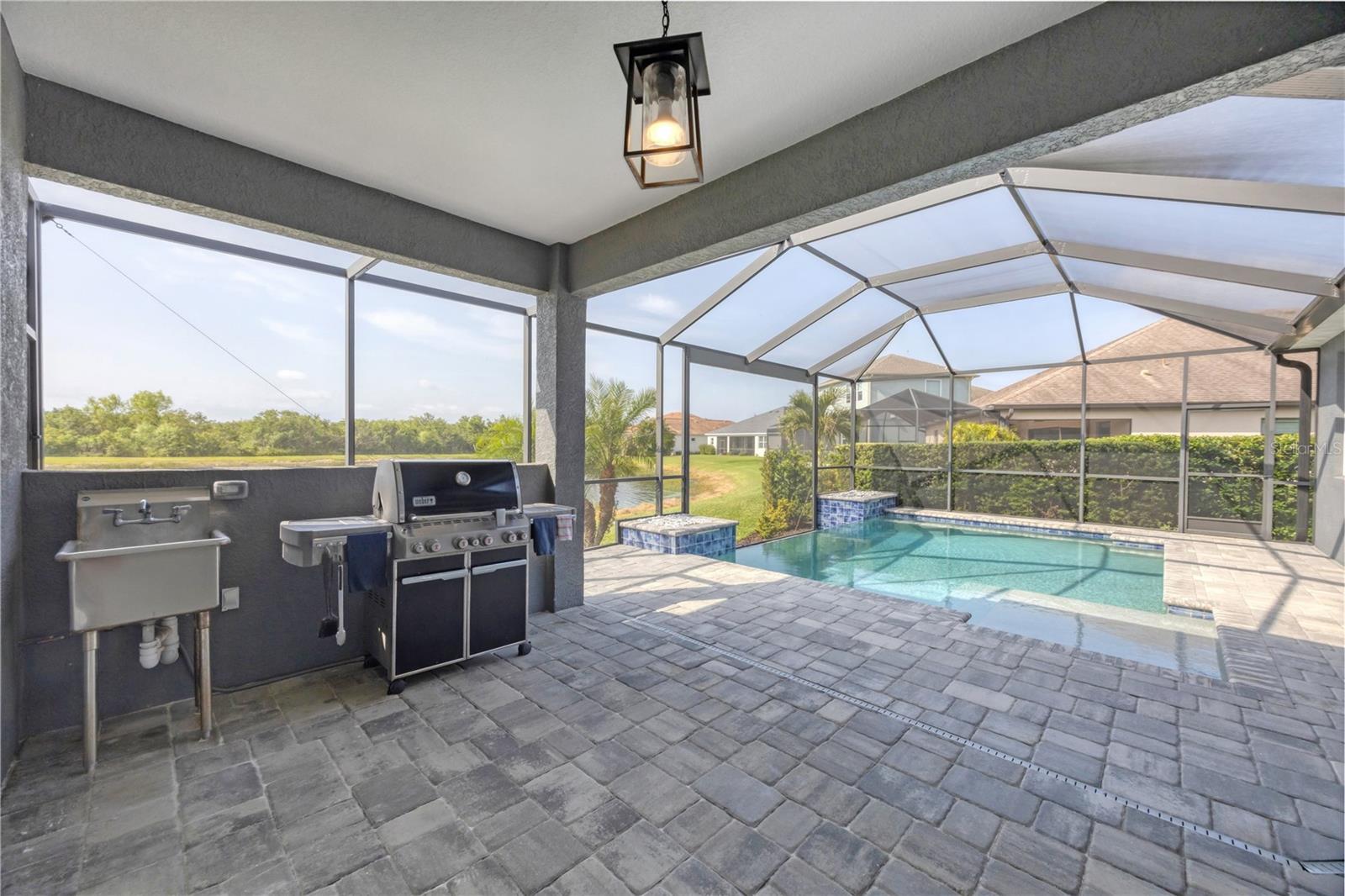 659 ROSEMARY CIR, BRADENTON, FL, 34212