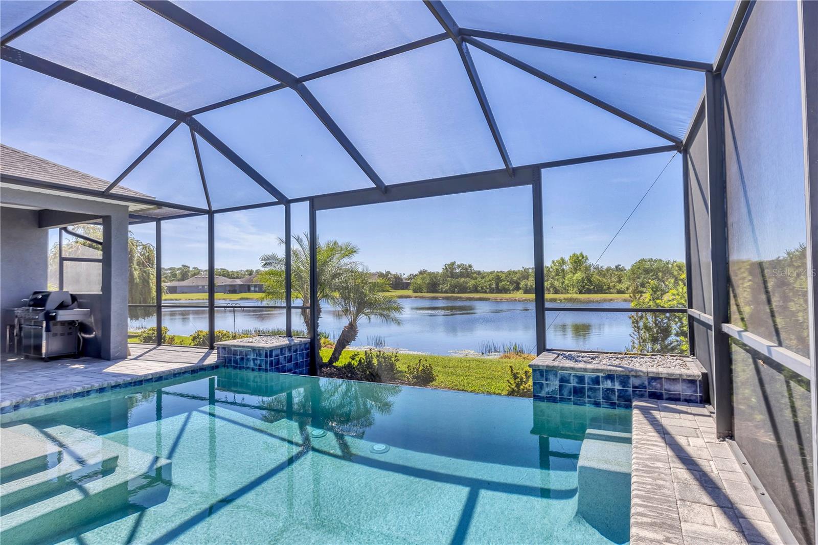 659 ROSEMARY CIR, BRADENTON, FL, 34212