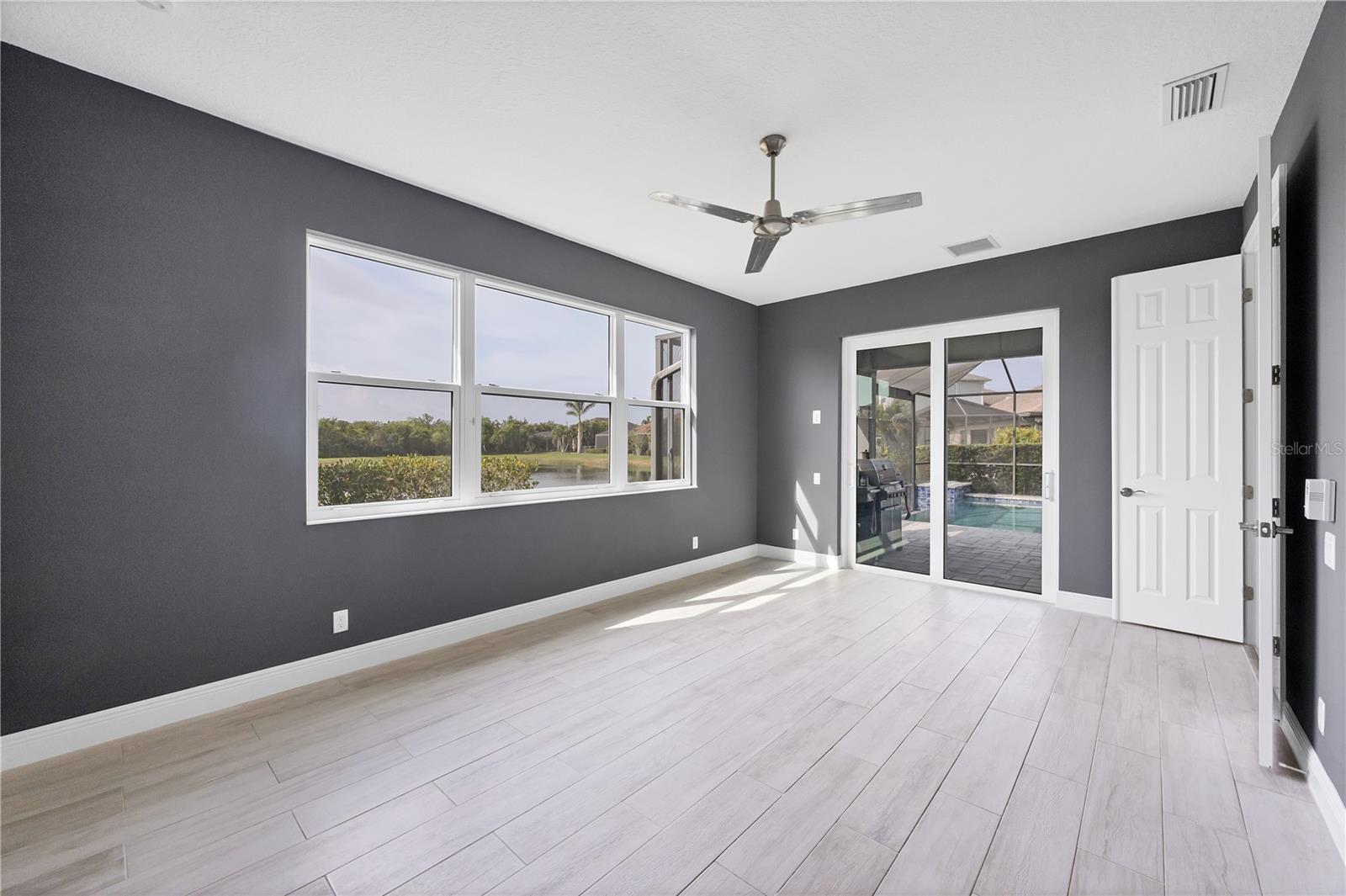 659 ROSEMARY CIR, BRADENTON, FL, 34212