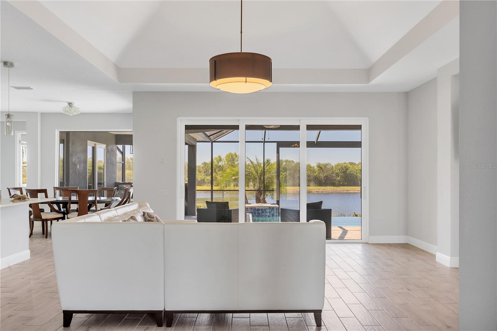 659 ROSEMARY CIR, BRADENTON, FL, 34212