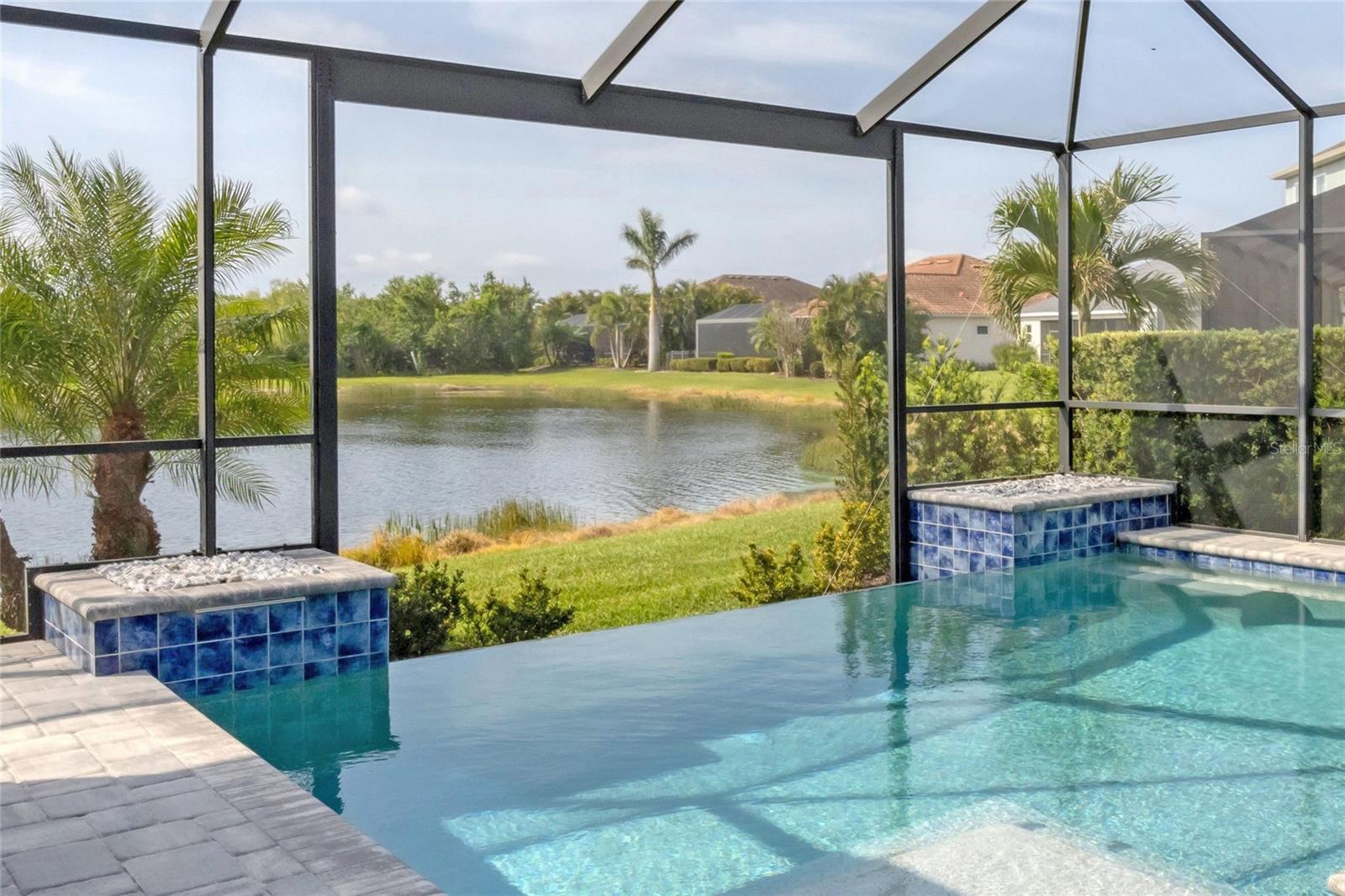 659 ROSEMARY CIR, BRADENTON, FL, 34212