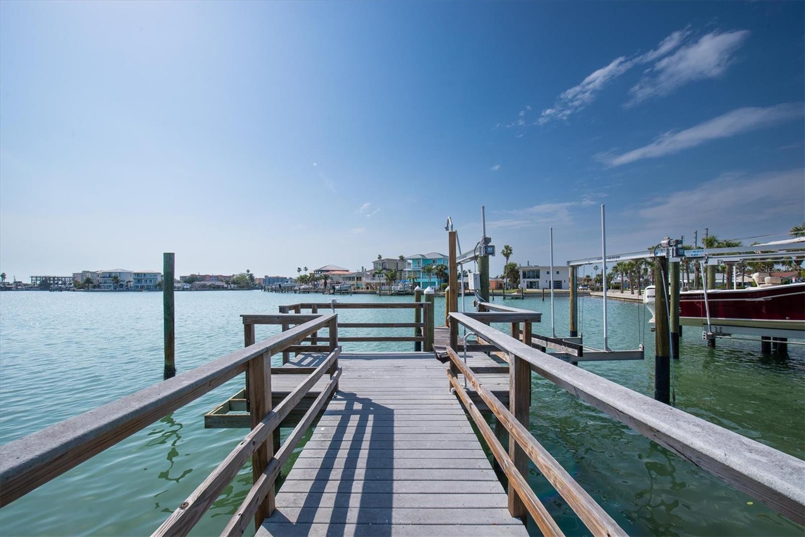 404 NORMANDY RD, MADEIRA BEACH, FL, 33708