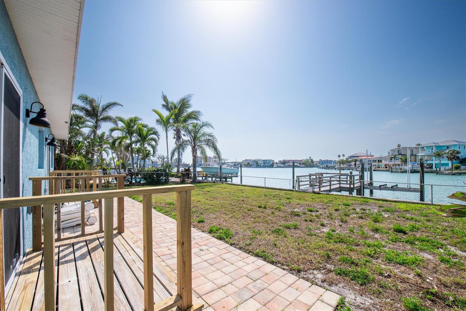 404 NORMANDY RD, MADEIRA BEACH, FL, 33708
