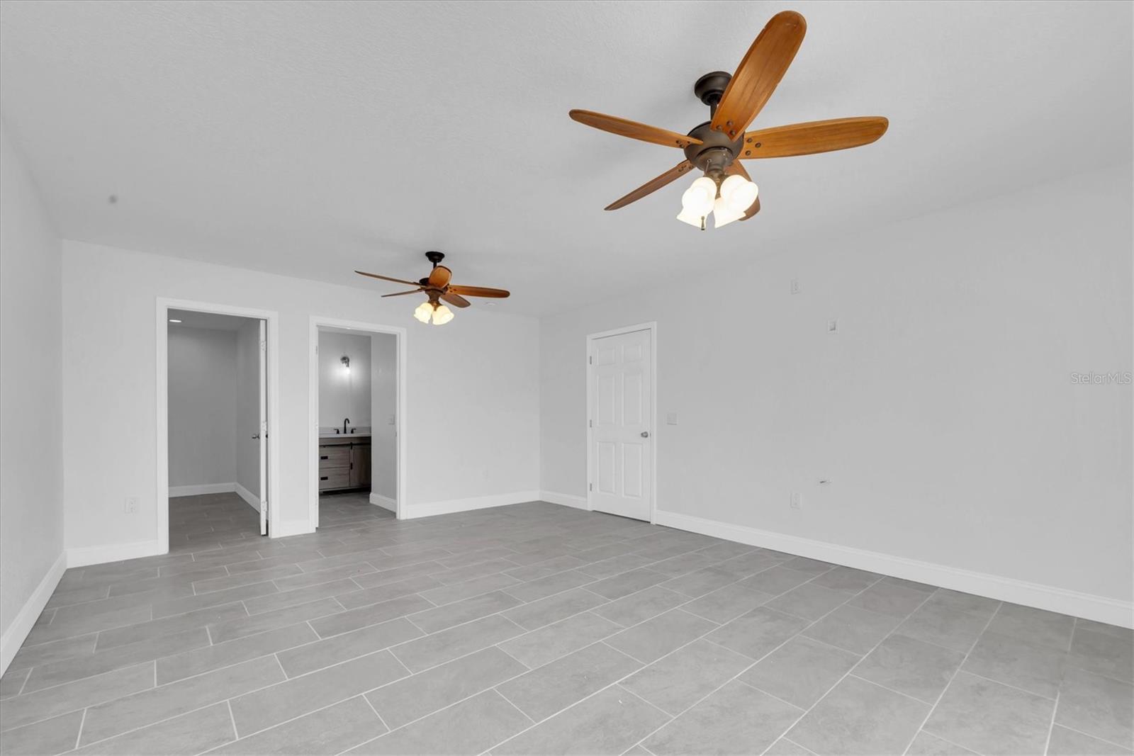 404 NORMANDY RD, MADEIRA BEACH, FL, 33708
