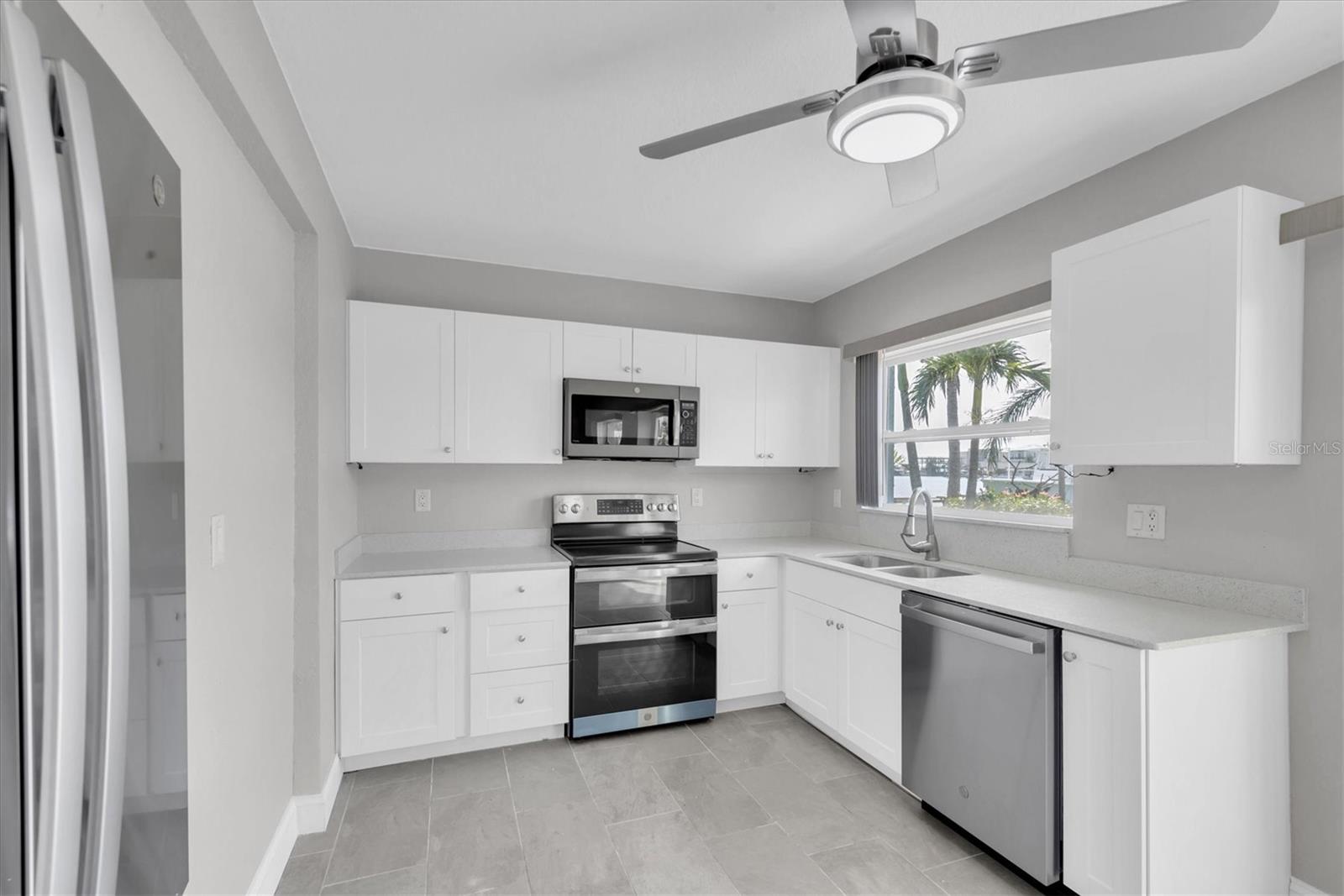 404 NORMANDY RD, MADEIRA BEACH, FL, 33708
