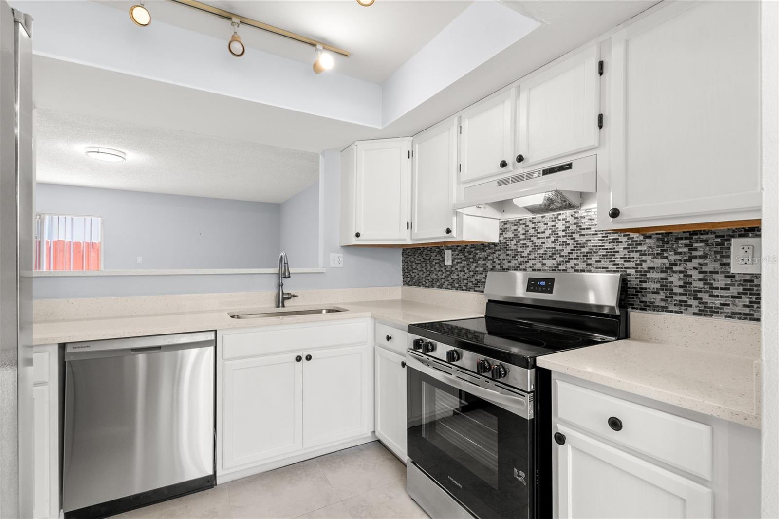 408 S ARRAWANA AVE #A5, TAMPA, FL, 33609