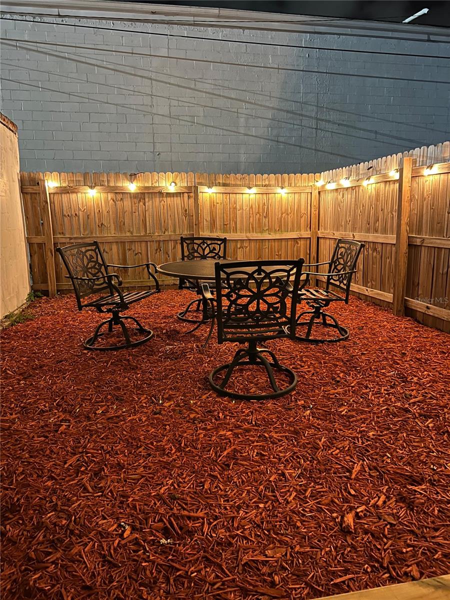 2906 CHESTNUT ST, TAMPA, FL, 33607