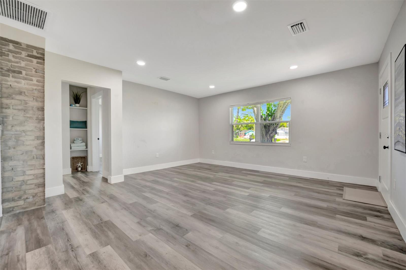1726 25TH AVE S, ST PETERSBURG, FL, 33712