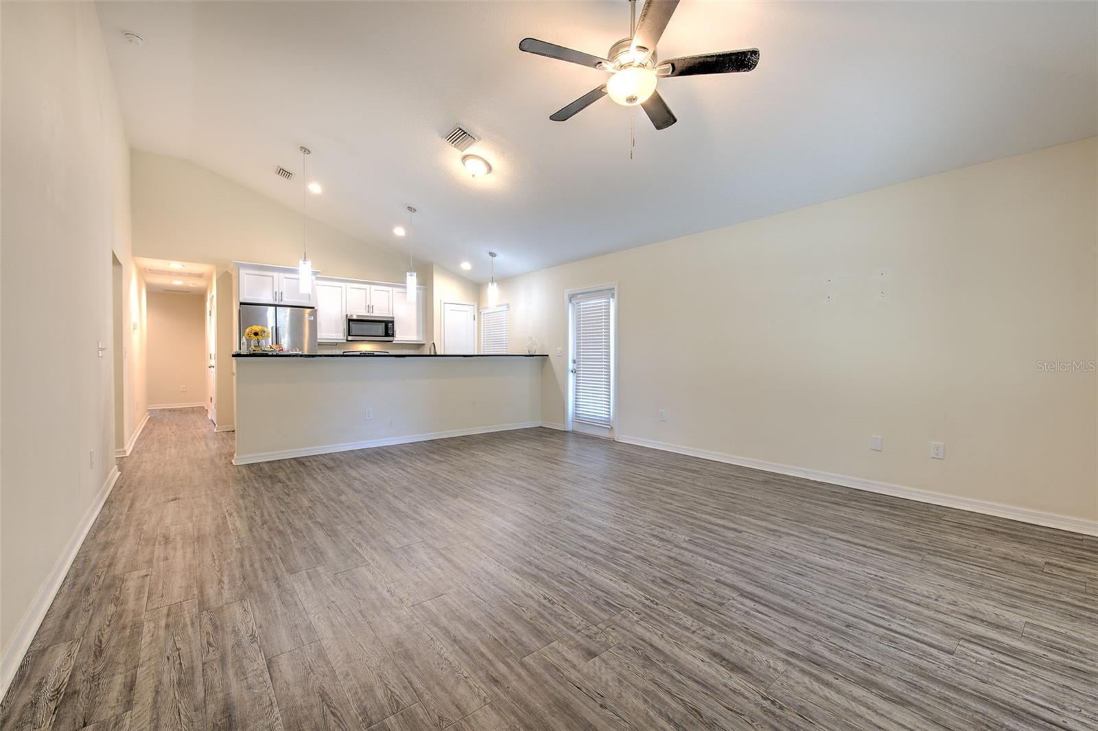 3214 E SHADOWLAWN AVE, TAMPA, FL, 33610