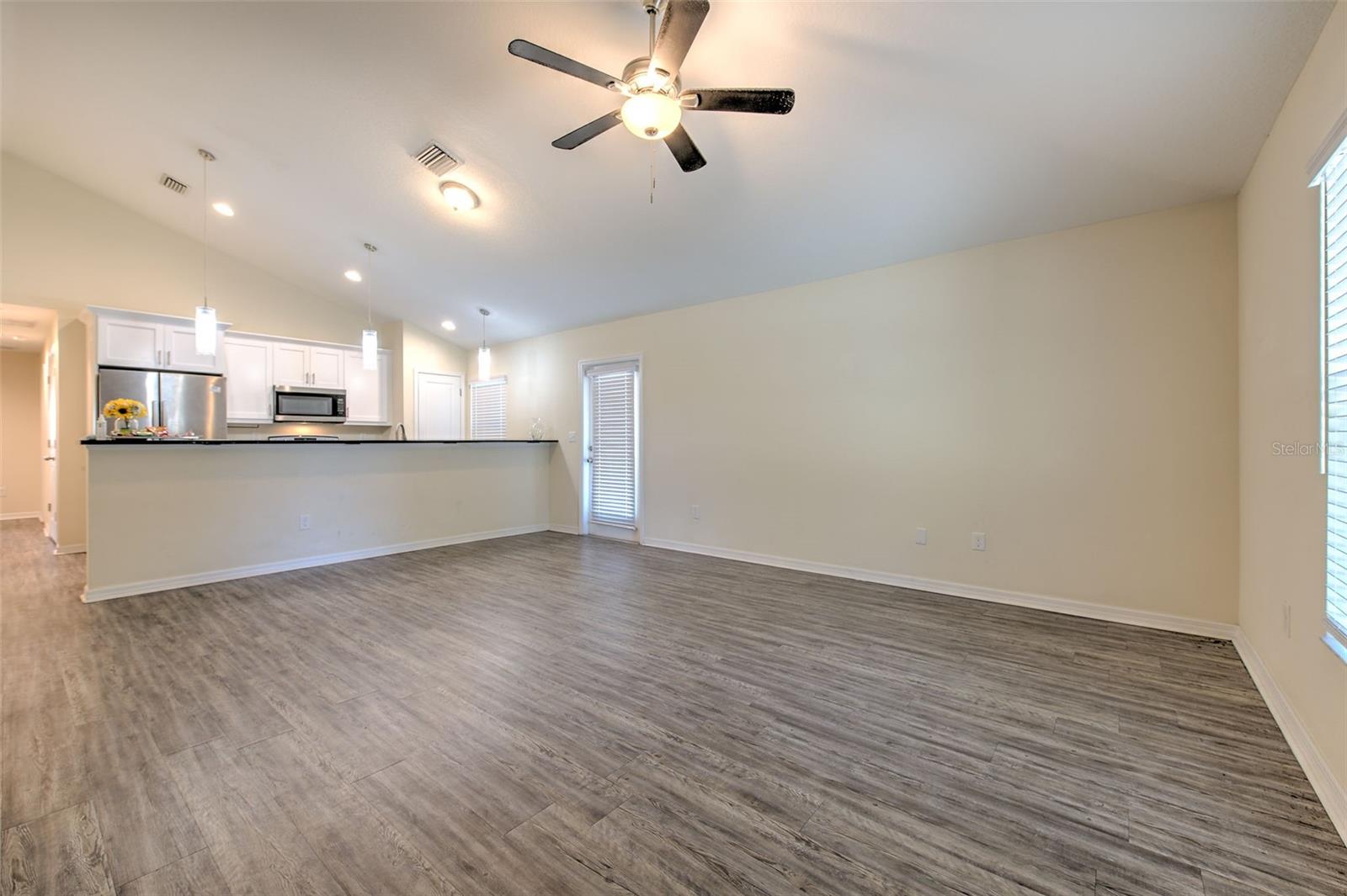 3214 E SHADOWLAWN AVE, TAMPA, FL, 33610